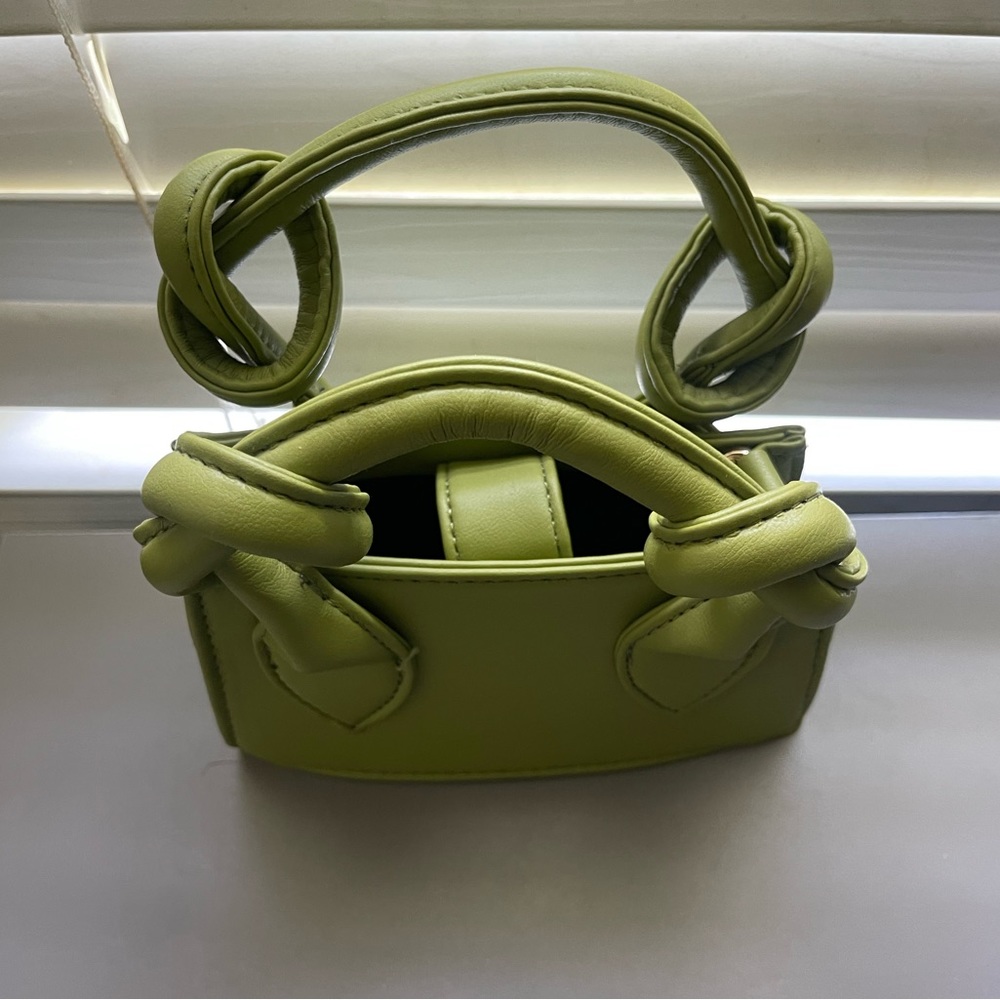Mini Green Purse - Picture 2 of 3